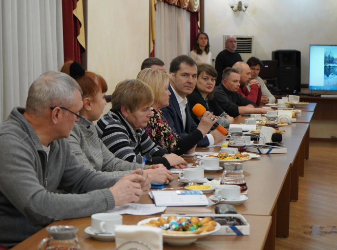 Прошла встреча с председателями уличных комитетов и сельскими старостами Люберецкого округа