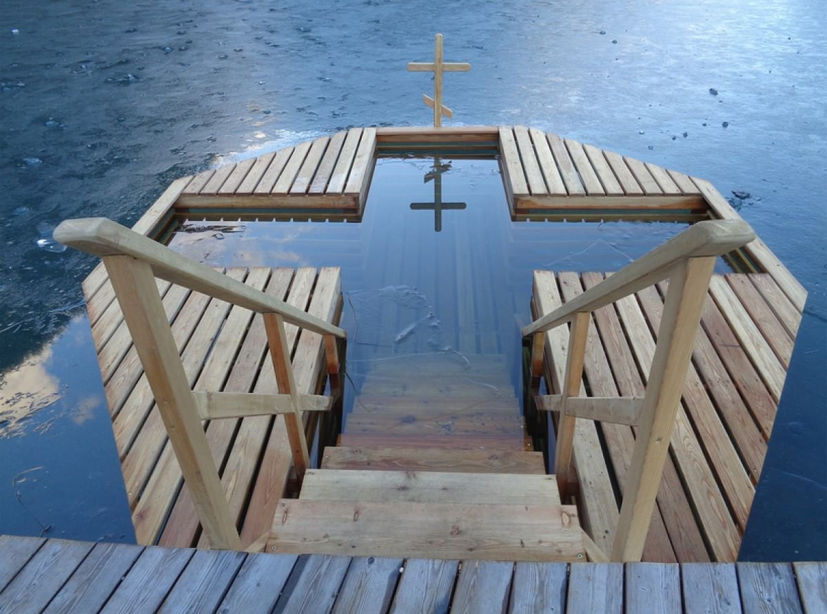 Крещенские купания начнутся в Люберецком округе 18 января с 21.00