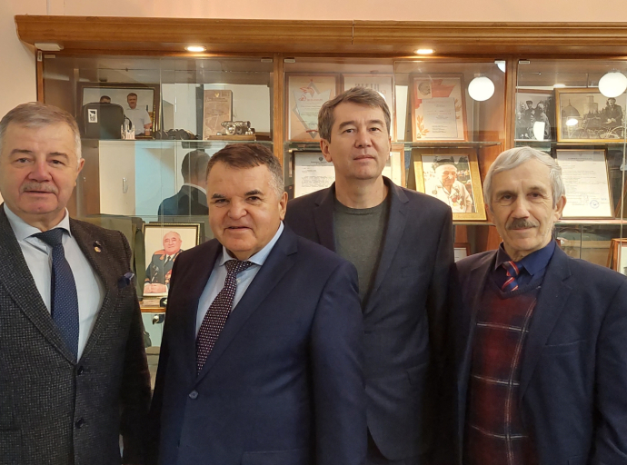 Лидер люберецких татар принял участие в совещании Всемирного конгресса татар в Касимове