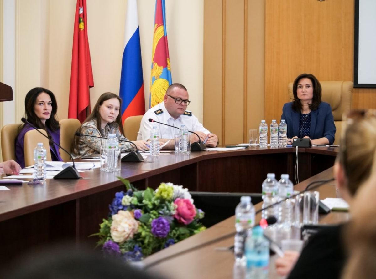 Администрация разбиралась с жалобой жителей Зенино на загрязнение воздуха