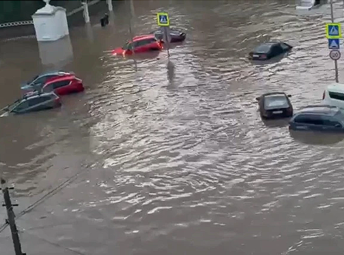 22 июля 2023 г. Коломну затопило дождем. Москву затопило. Сильный ливень. Подтопления в Москве.