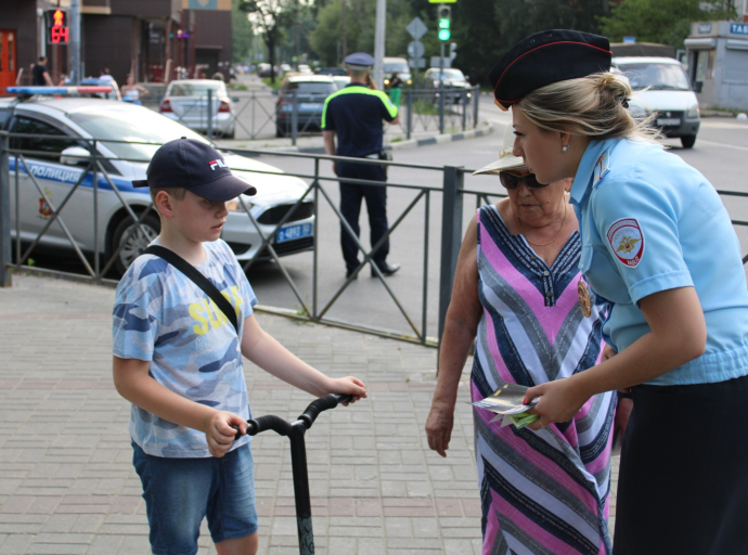 Детям в Люберцах напомнили о правилах безопасного использования самокатов и велосипедов