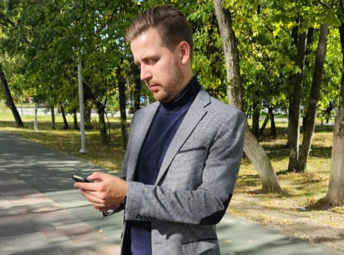 Петр Ульянов принял участие в выборах онлайн
