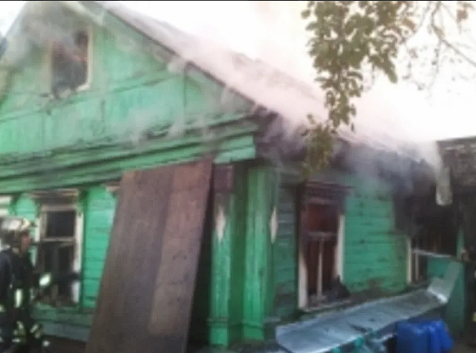 Двое детей погибли при пожаре в частном доме в Малаховке 7 октября