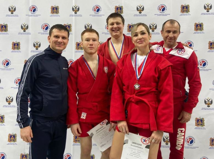 Три самбиста из Люберец завоевали медали на чемпионате ЦФО