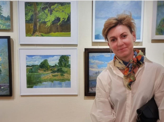 Выставка пленэрной живописи Юлии Кусковой проходит в люберецком Доме офицеров