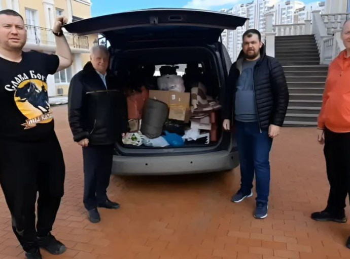 Представители люберецкой Росгвардии собрали и передали в зону СВО более 650 кг гуманитарной помощи