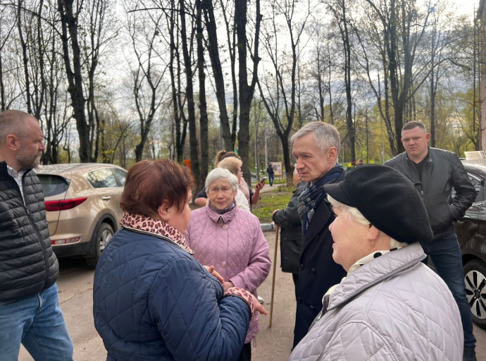 Жители Люберец подняли перед депутатами вопрос о дороге