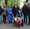 Люберецкие депутаты приехали к ветерану войны с цветами