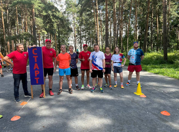 Дружеский забег на День физкультурника провели в Люберцах