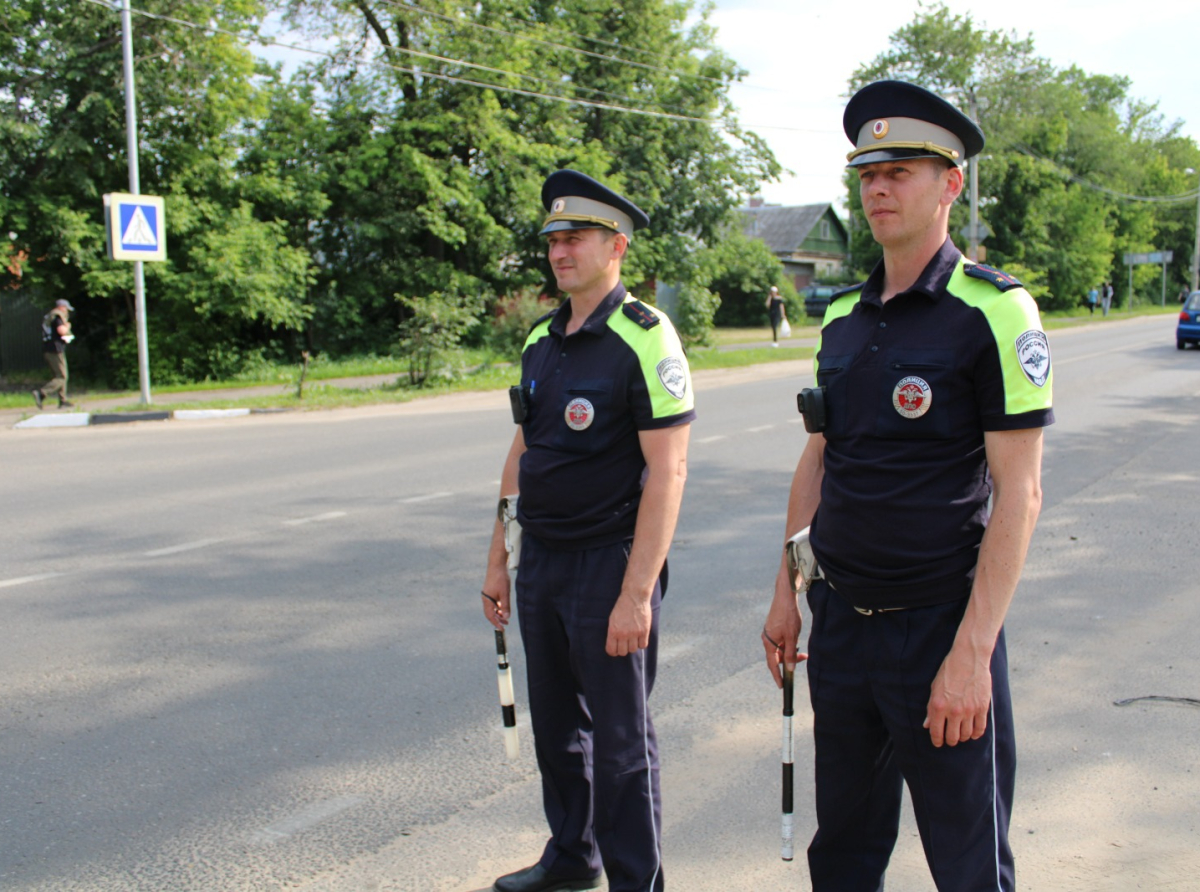 Госавтоинспекция проводит проверку соблюдения ПДД РФ таксистами в Люберцах