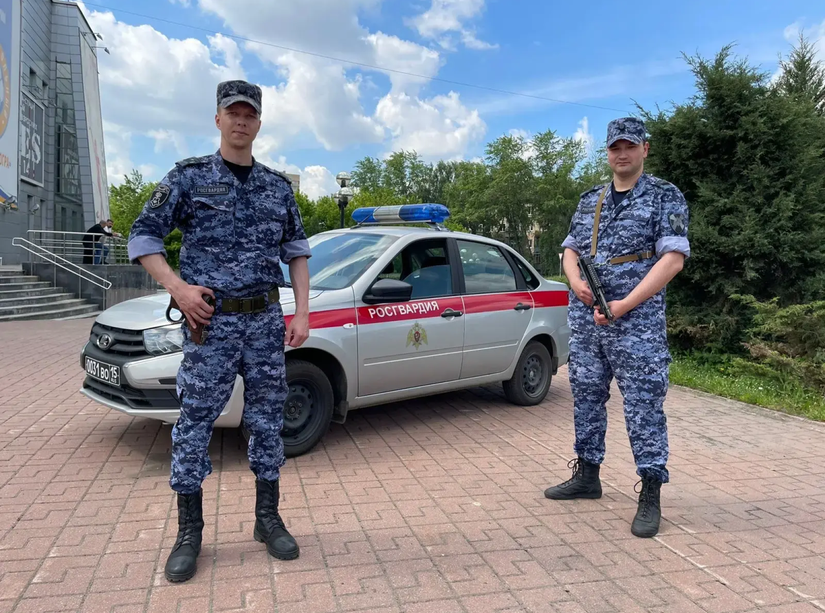 Люберецкие росгвардейцы задержали подозреваемых в краже элитного алкоголя